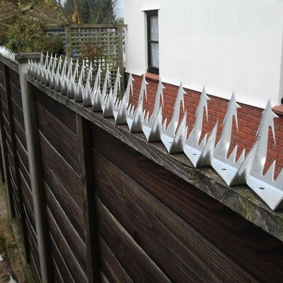 PVC Kaplama Barb Uzunluğu 90mm Duvar Güvenlik Çitleri İçin Çit Üstleri 1m 1.25m 1.5m